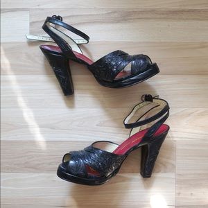 Remix Vintage Shoes Vera Cruz Peep Toe Platform Heels 7